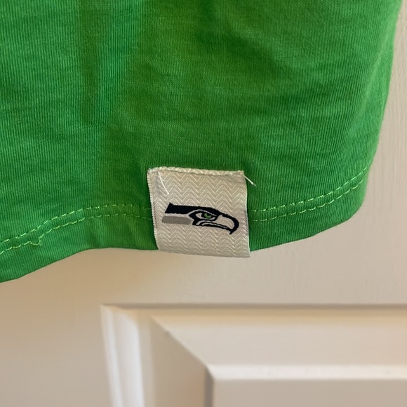 NWOT Seahawks 3/4 length sleeve tee with rhinestone details - Picture 4 of 5